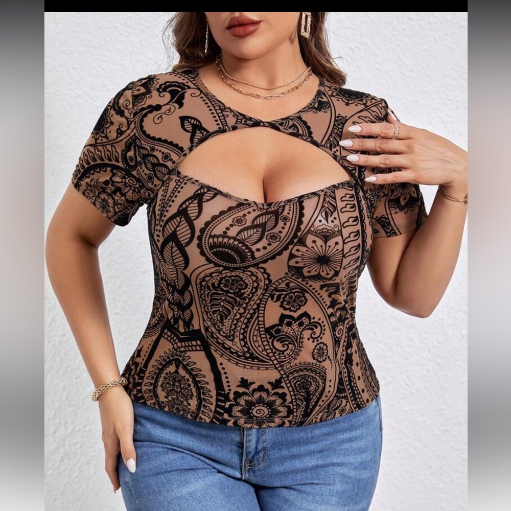 SHEIN Black and Brown Paisley Short Sleeve Top